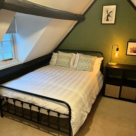 Bed and Breakfast Heathcote House Milborne Saint Andrew Экстерьер фото